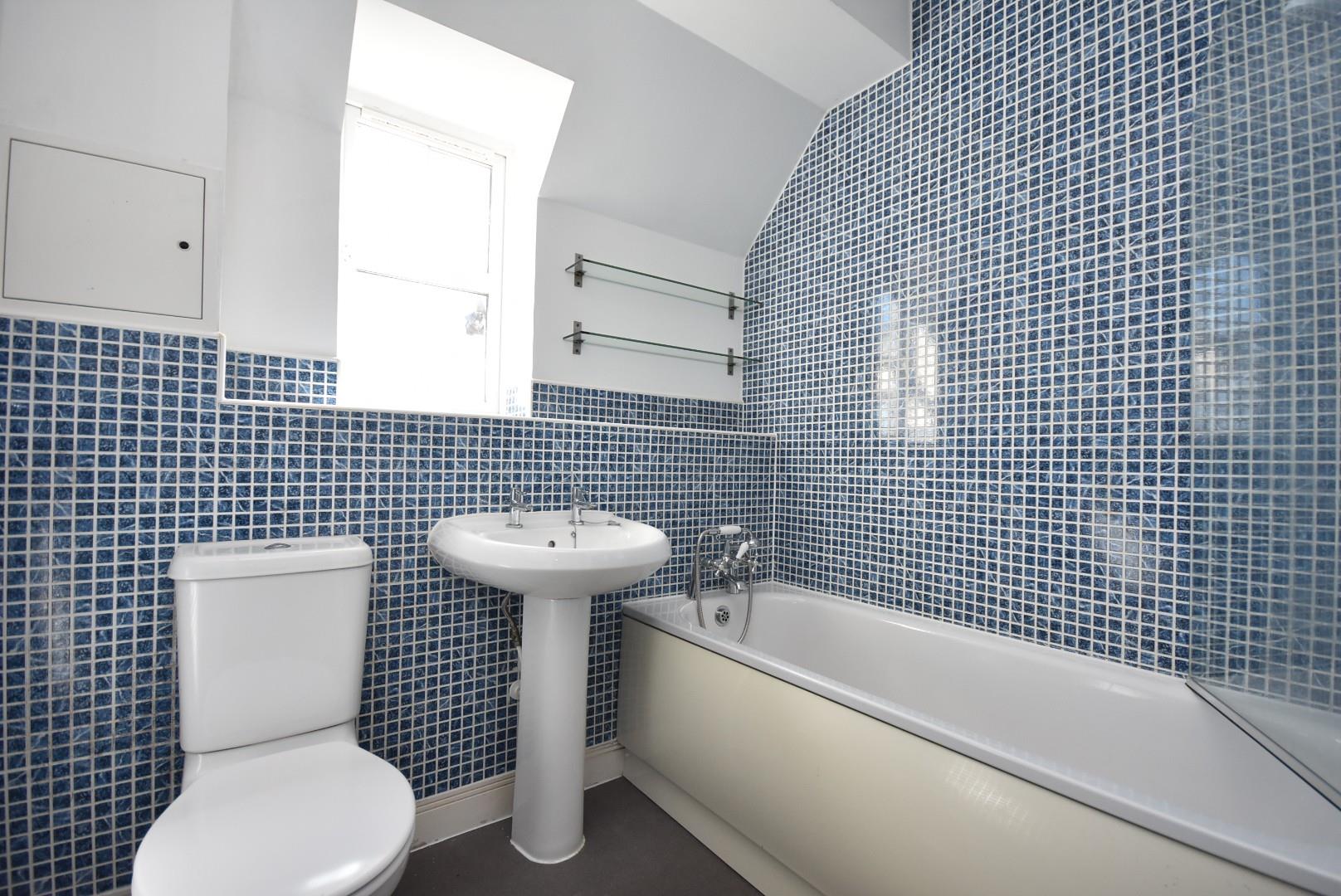 32 Heol Tre Forys, Penarth, CF64 3RE